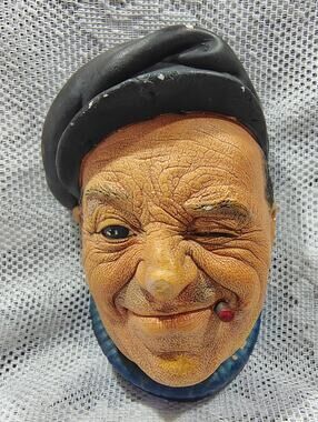 Vintage BOSSONS England ChalkWare Wall Hanging Head (E)
